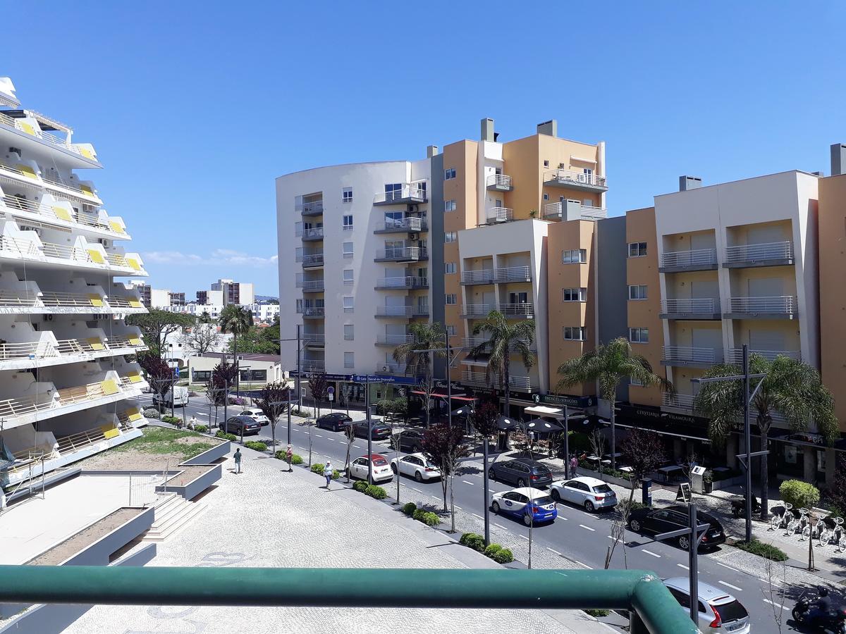 Algamar - Garagem&AC Apartment Vilamoura Bagian luar foto